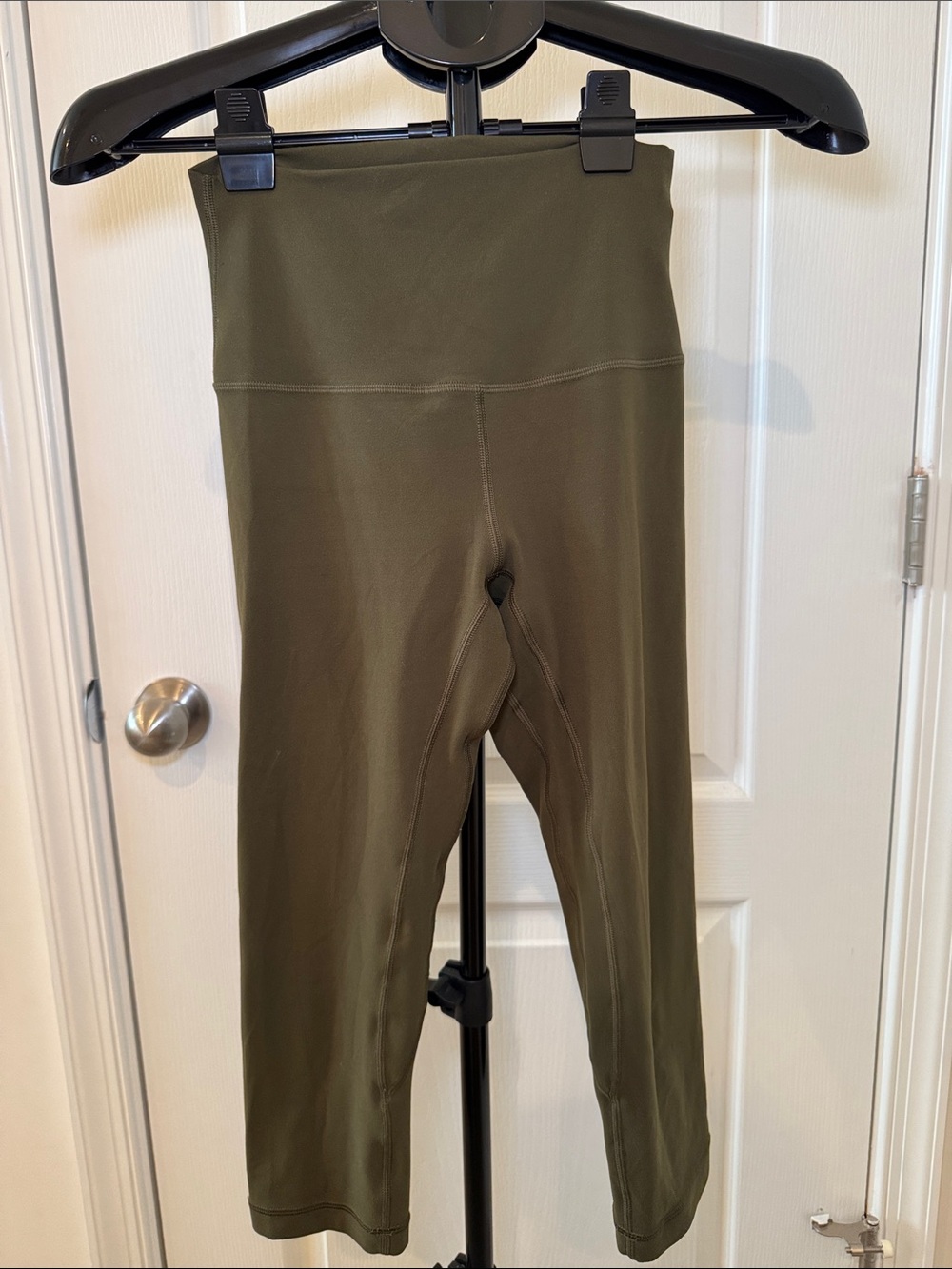 Lululemon Capri Leggings